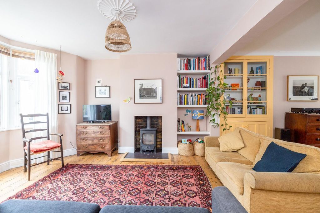 Property photo 3 of 31 CD7A2381-Hdr.Jpg