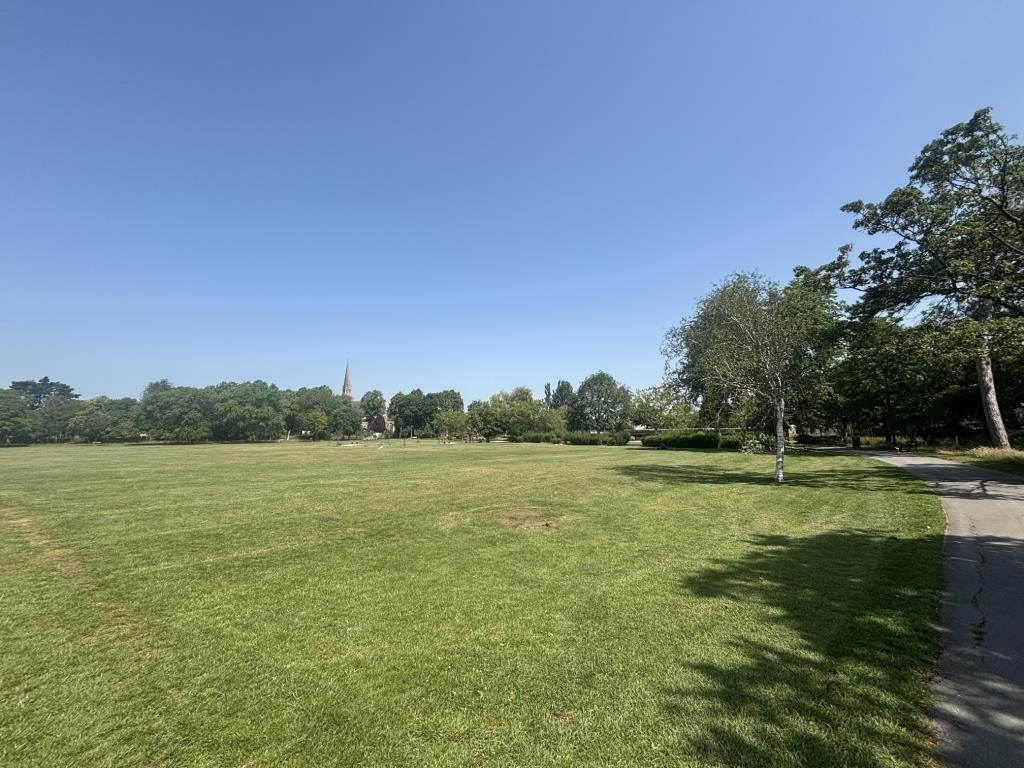 Property photo 2 of 2 Park View