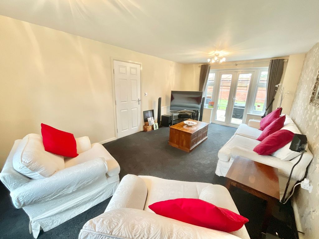 Property photo 2 of 19