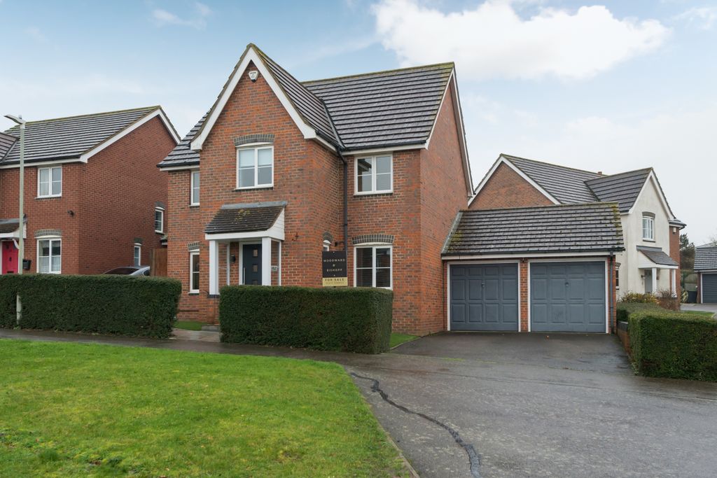 Property photo 1 of 22 Front