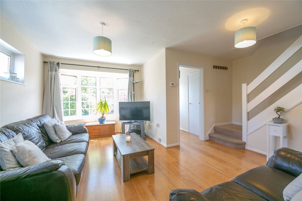 Property photo 3 of 8 Picture No. 04