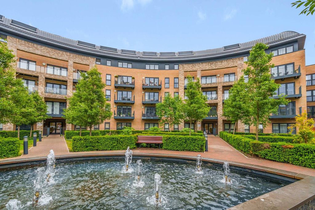 Property photo 1 of 15