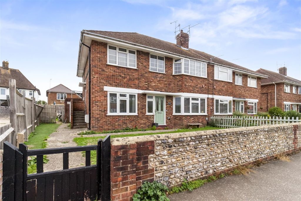 Property photo 1 of 16 102 Stone Lane-015.Jpg