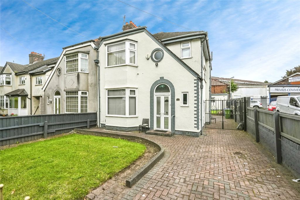 Property photo 1 of 15 Picture No. 12