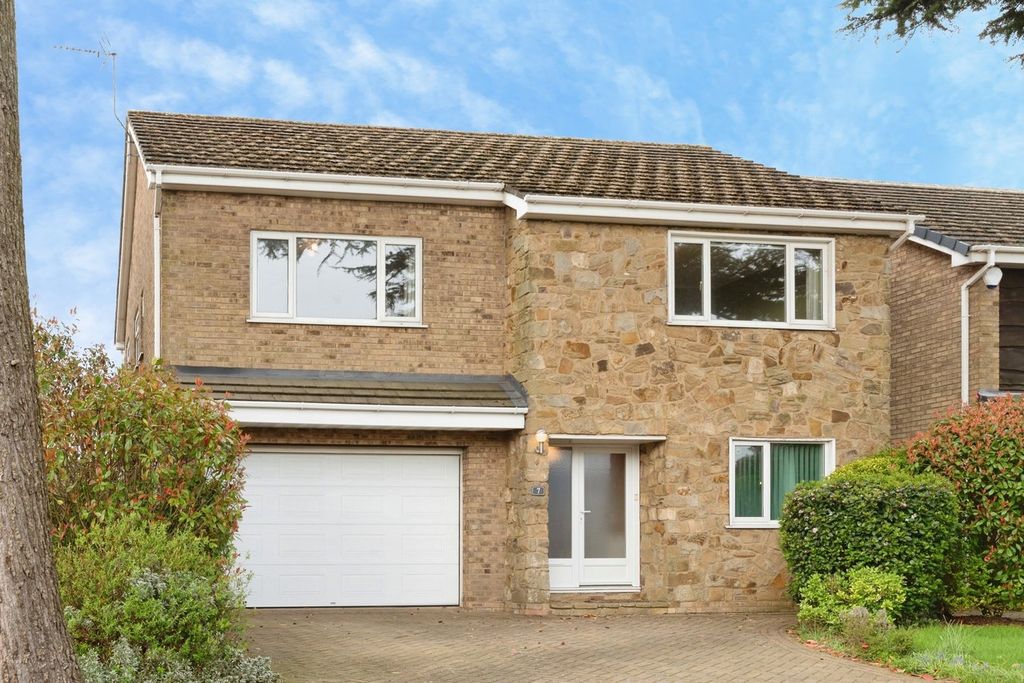 Property photo 1 of 19