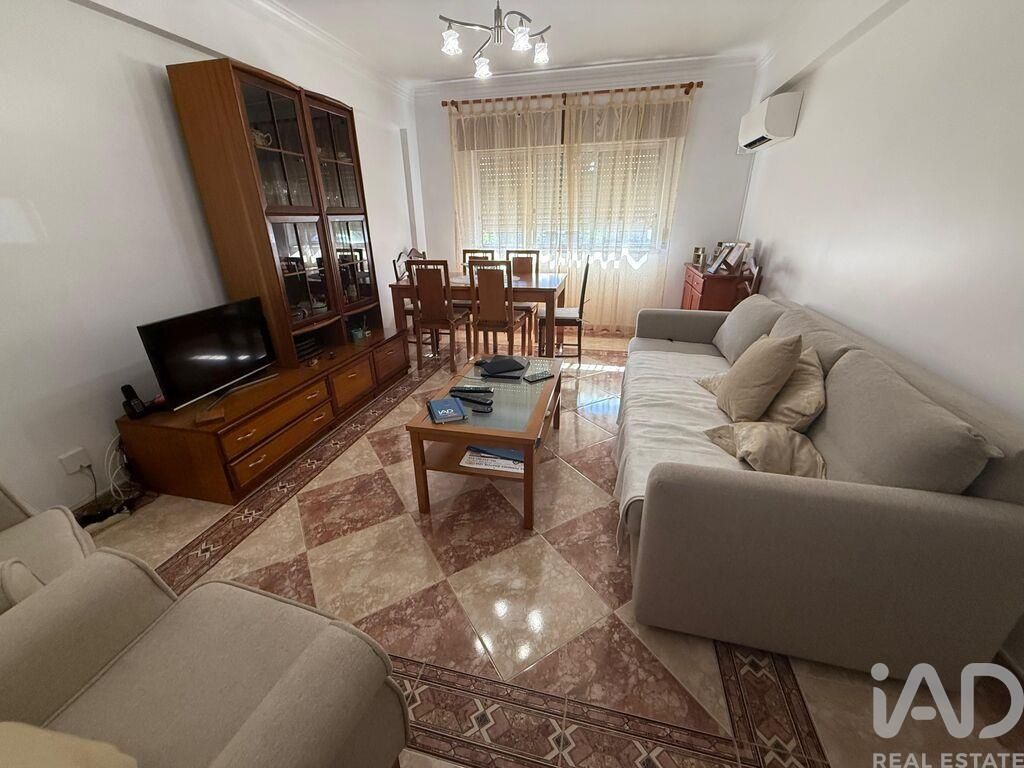 Property photo 2 of 29