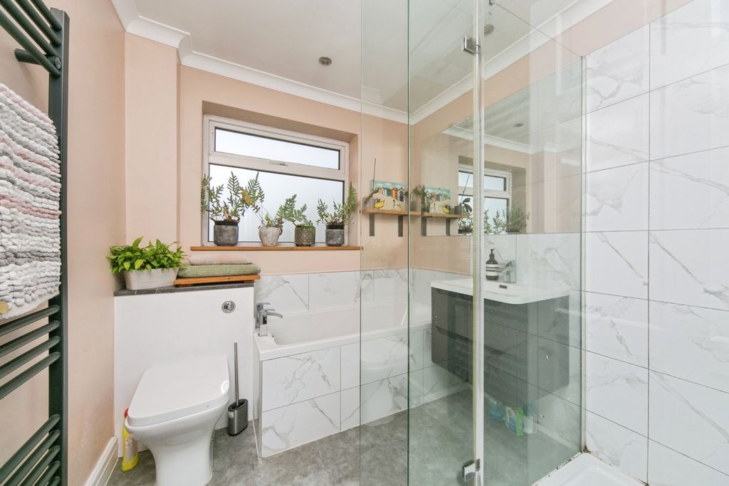 Additional image 13 of 4 bed detached house for saleFfordd Triban, Colwyn Bay, Conwy LL28