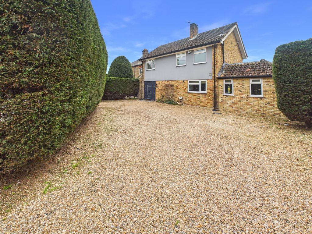 Property photo 2 of 17 Front