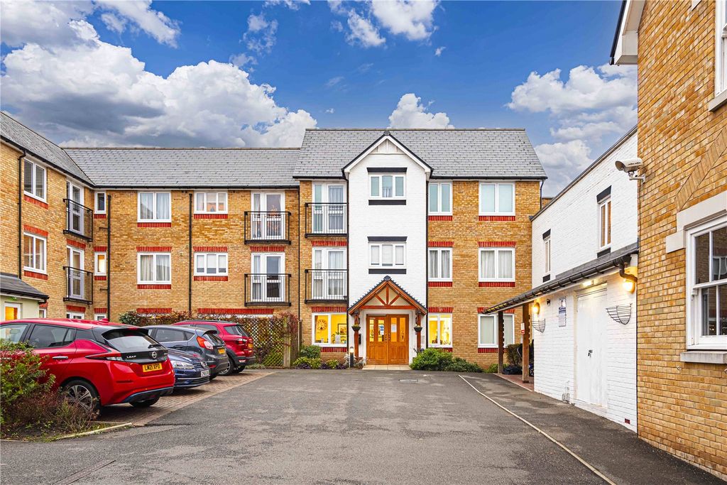 Property photo 1 of 24 Picture No. 07