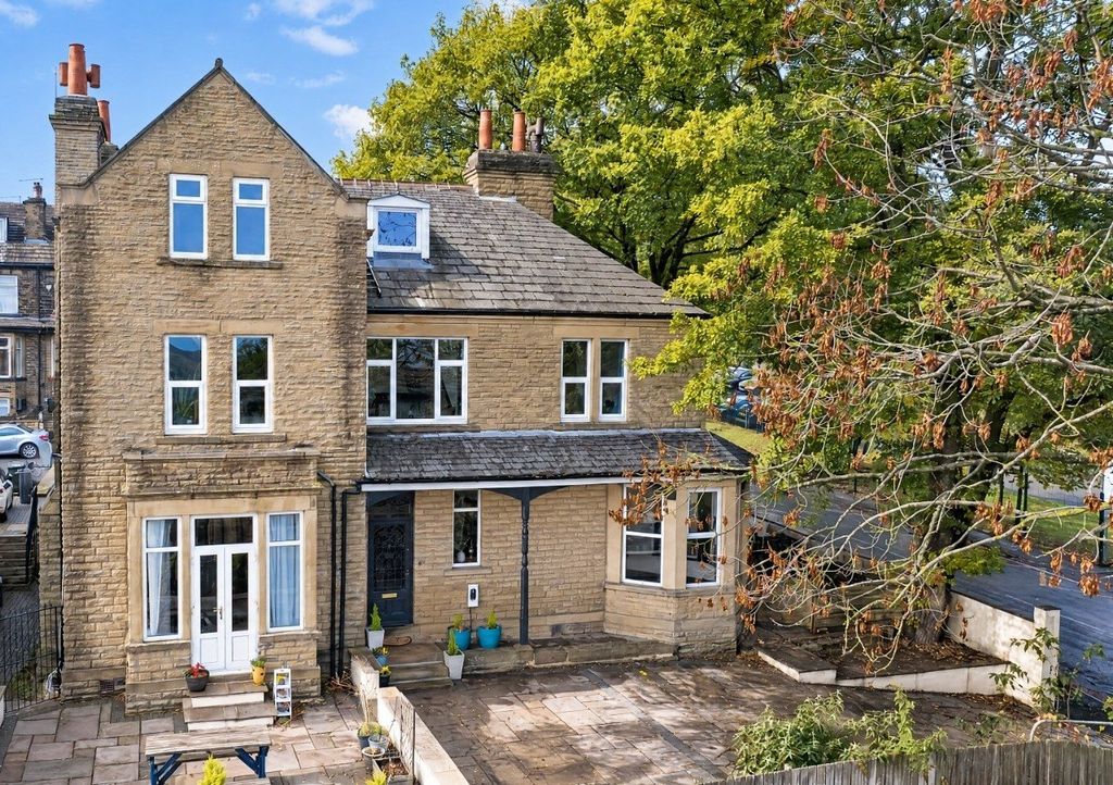Property photo 1 of 31 Picture No. 48