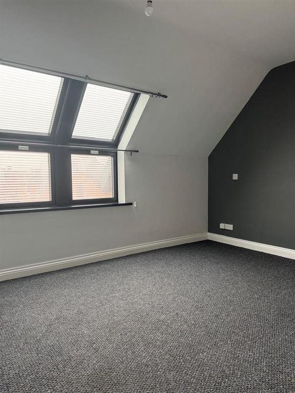 Property photo 1 of 10 E444A574-d899-472B-91Ec-Fe850c97Bc74.Jpeg