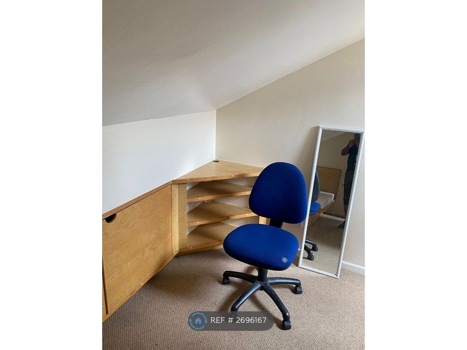 Property photo 3 of 7