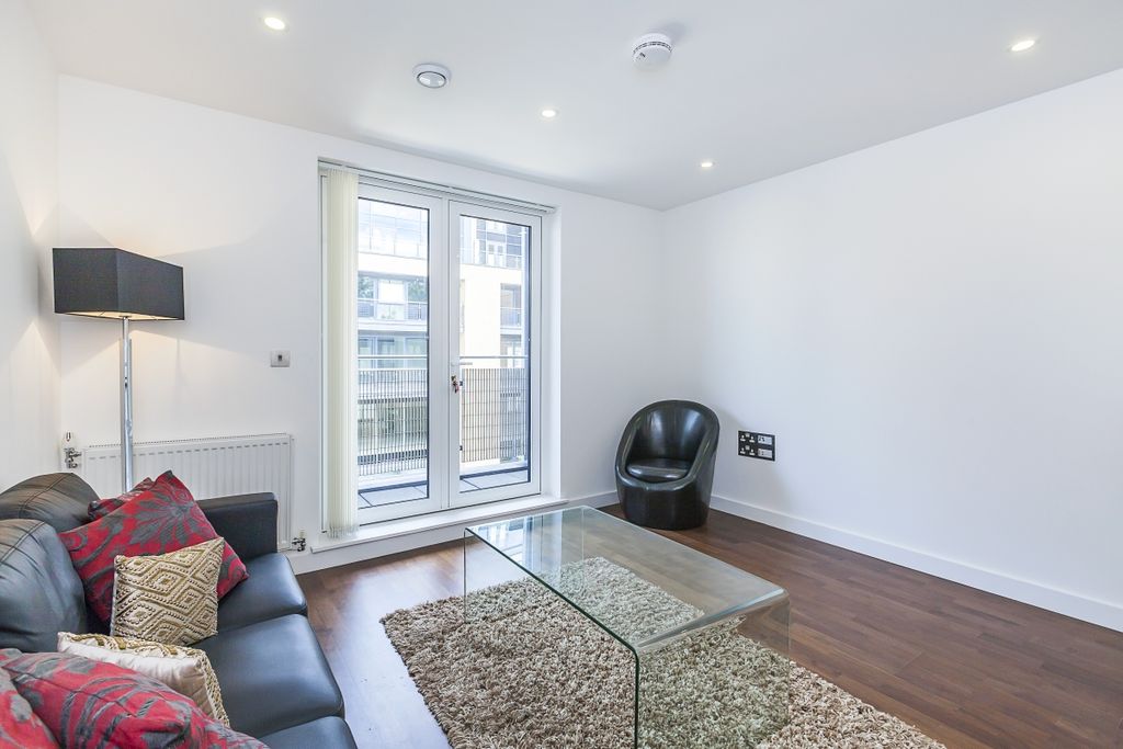 Property photo 2 of 14 Reception