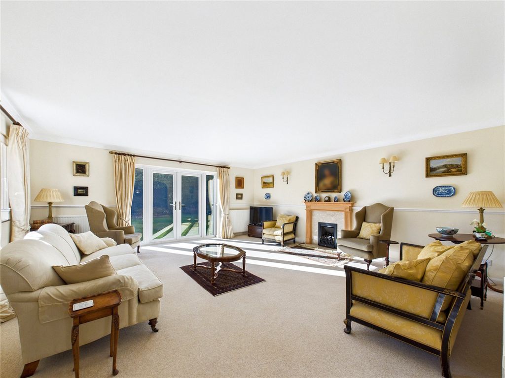 Property photo 3 of 20 Picture No. 67