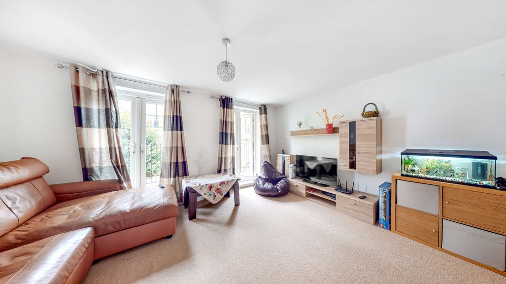 Property photo 2 of 10