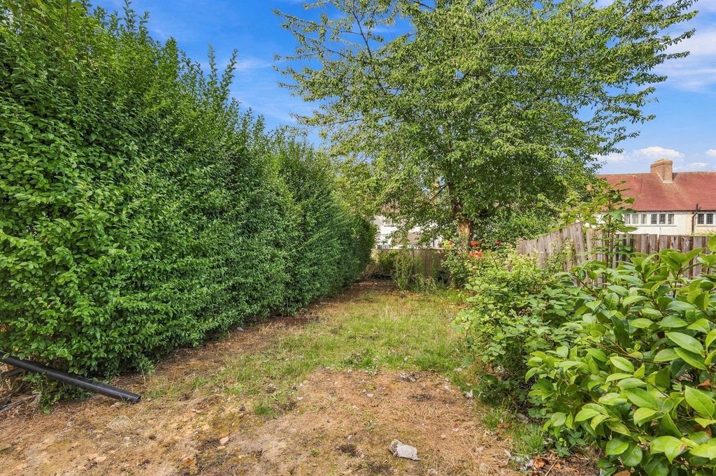 Property photo 3 of 15