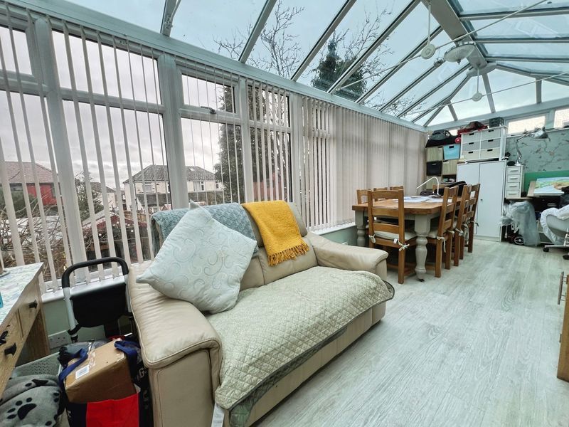 Property photo 3 of 18 Conservatory