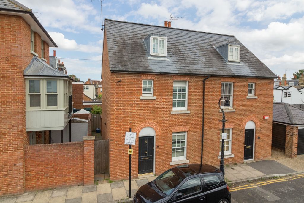 Property photo 1 of 11 1165512