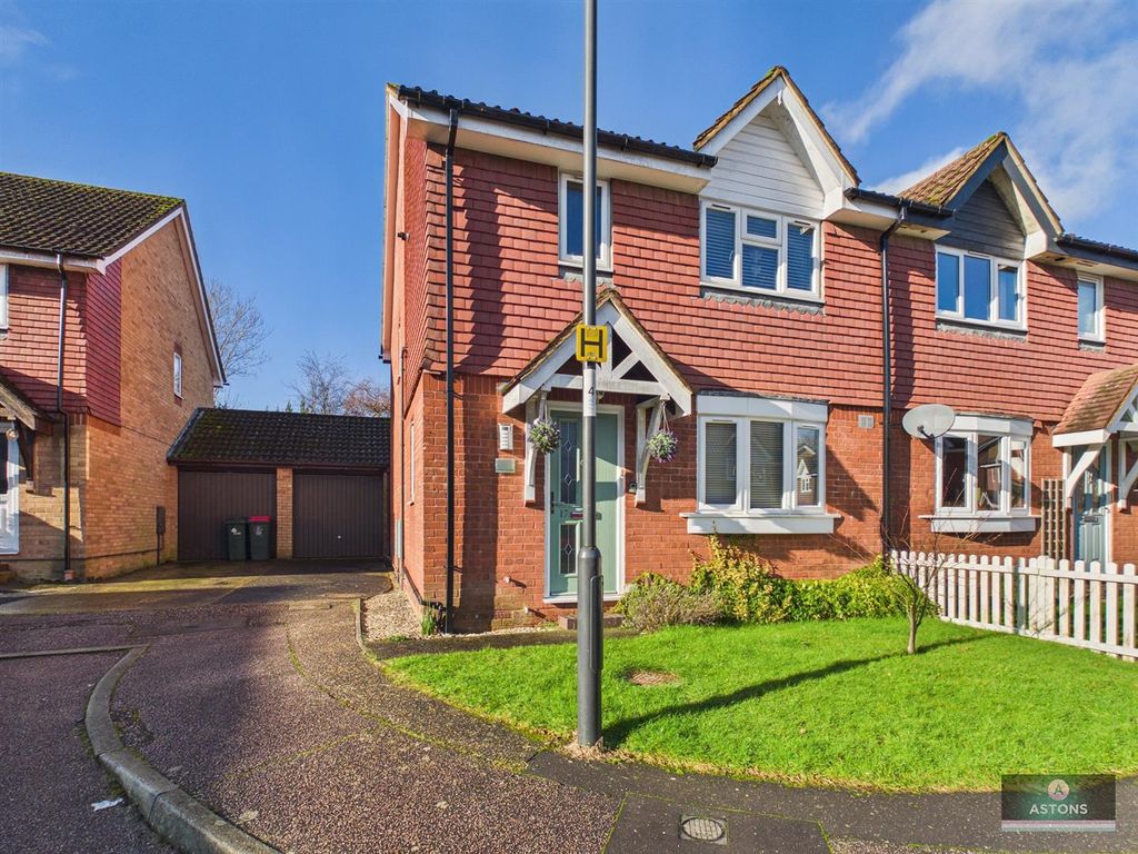 Property photo 1 of 21 Cam02067G0-Pr0168-Still003.Jpg