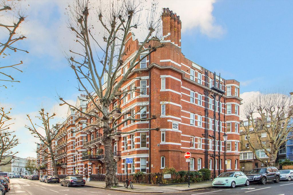 Property photo 3 of 13 Image