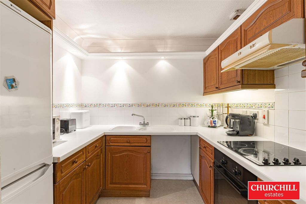 Property photo 3 of 19 3