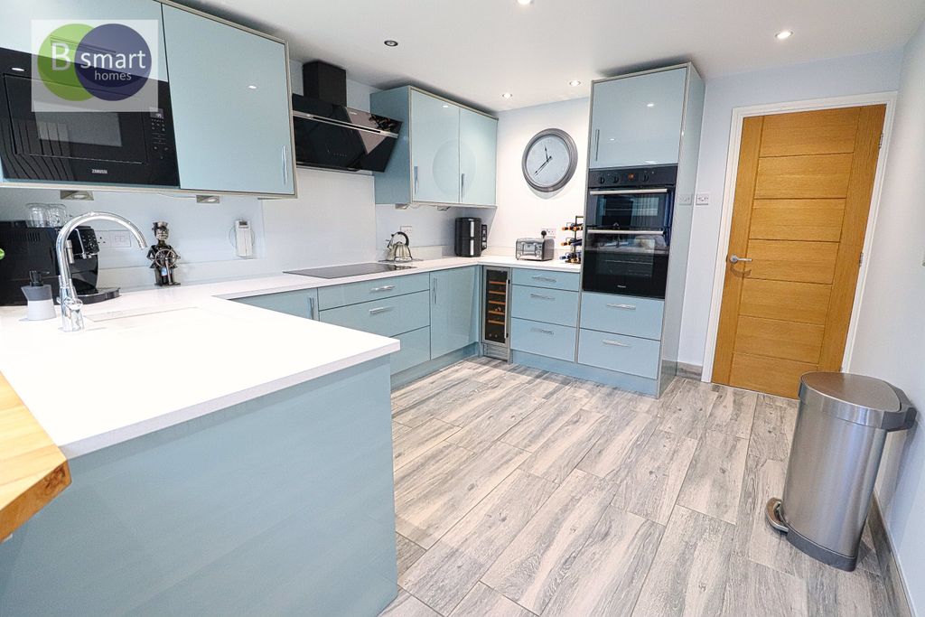 Property photo 2 of 20 Img_2334