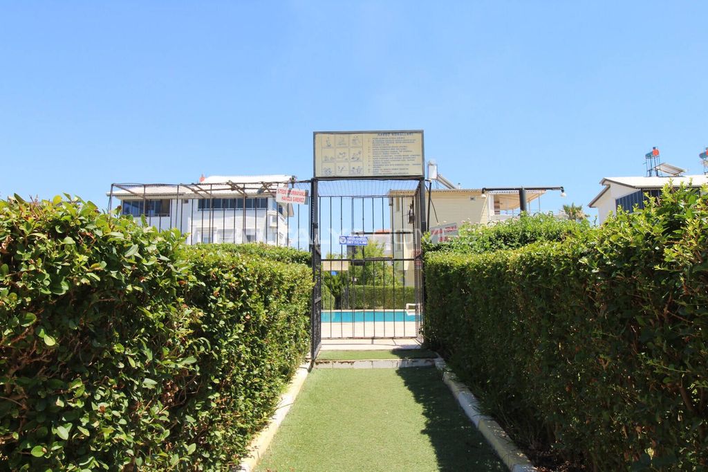 Property photo 2 of 37