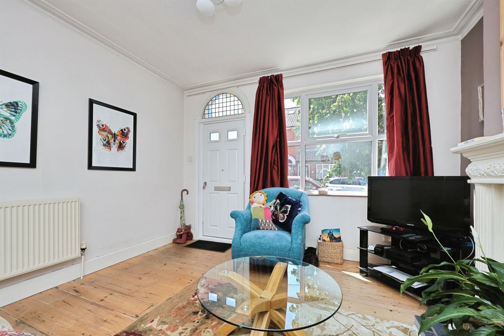 Property photo 2 of 19