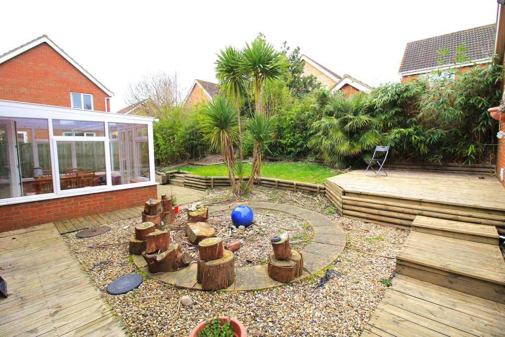 Property photo 2 of 10