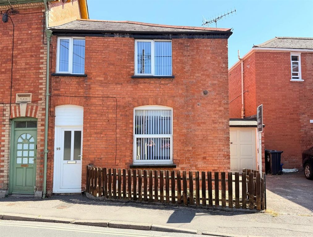 Property photo 1 of 10