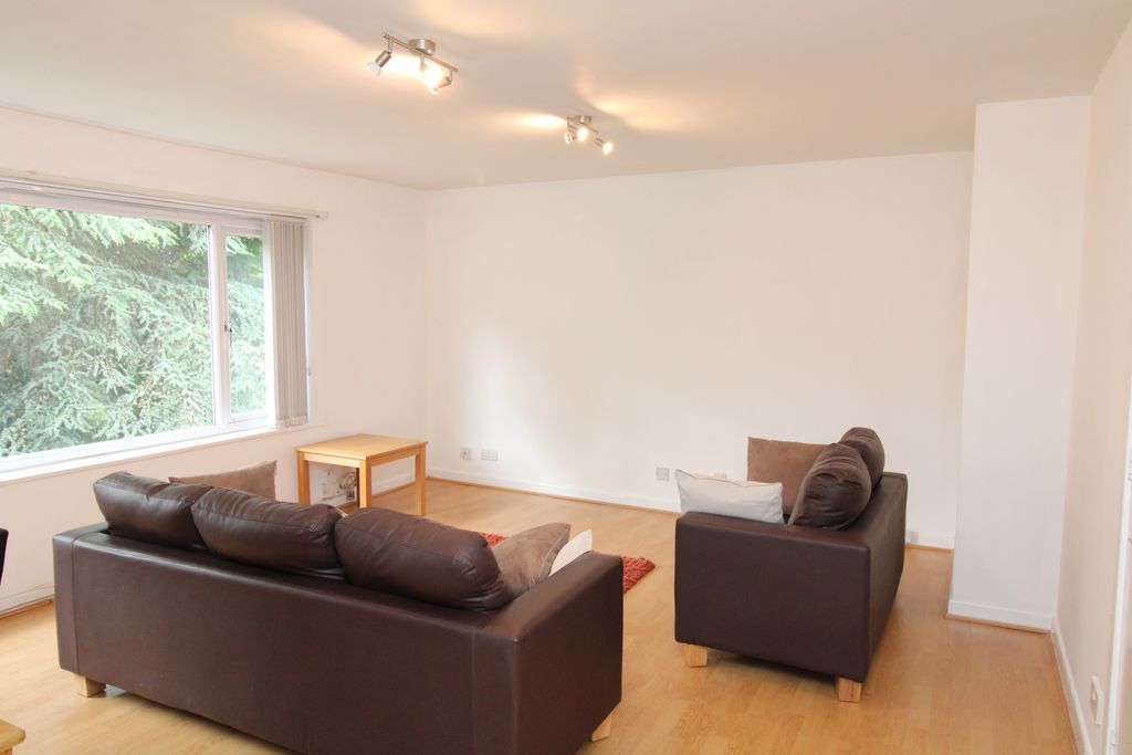 Property photo 3 of 14 Img_5911