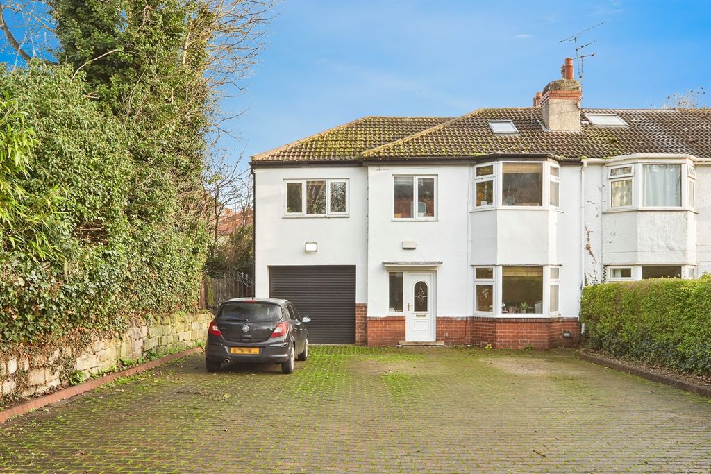 Property photo 1 of 20