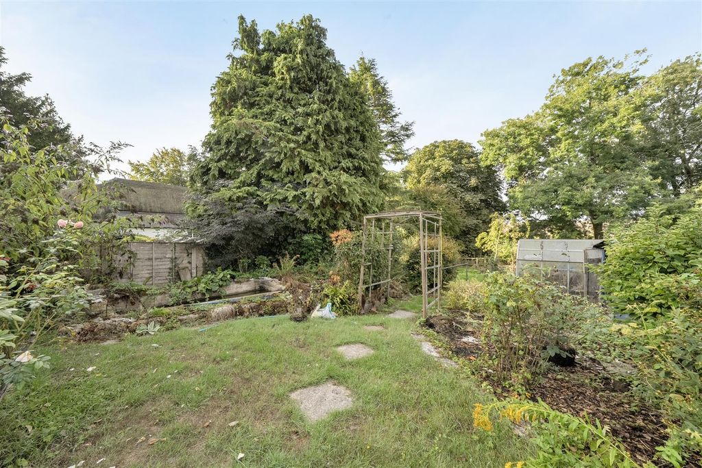 Property photo 3 of 18 1515930 (10).Jpg