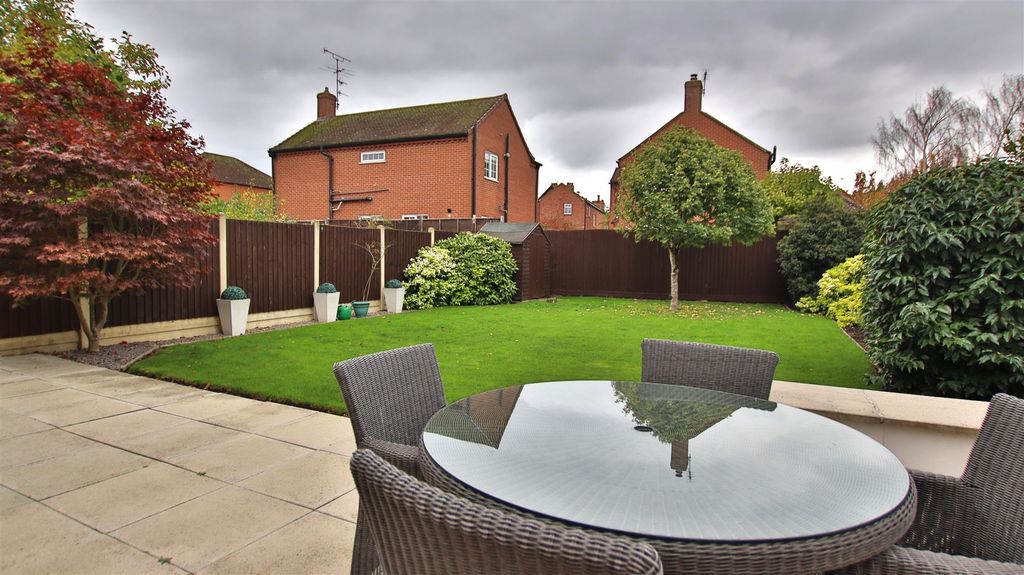 Property photo 2 of 16 Img_9892.Jpg