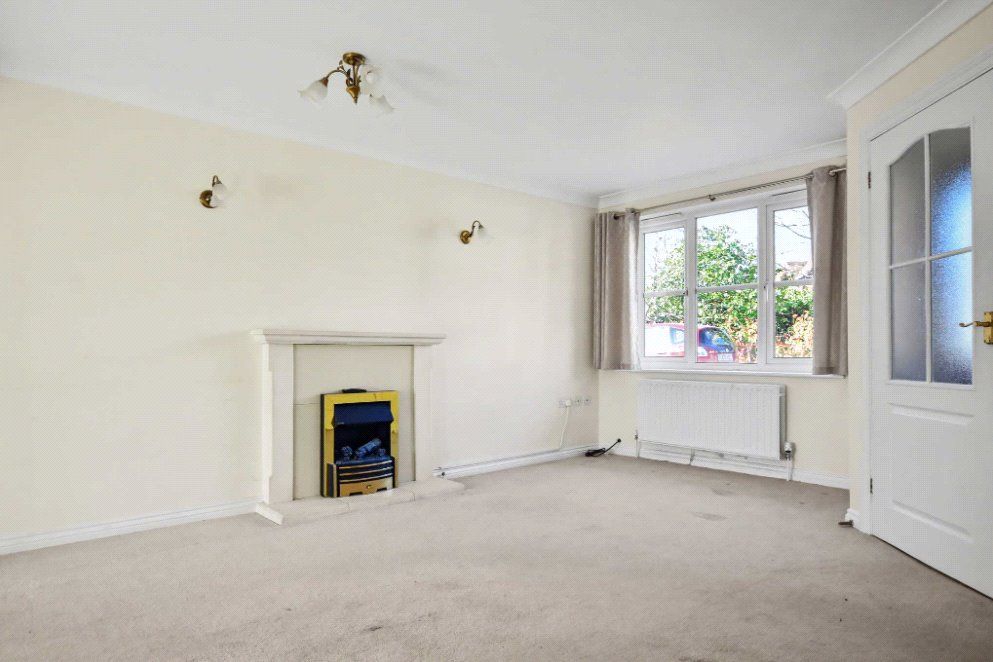 Property photo 3 of 12 Picture No. 27