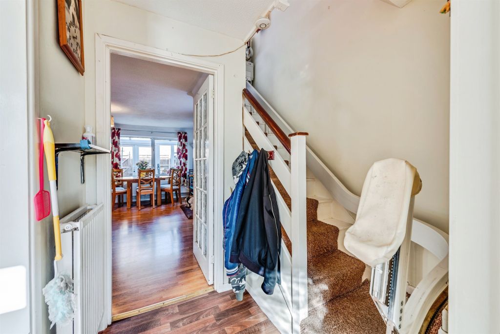 Property photo 2 of 12