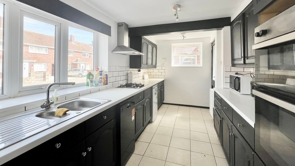 Property photo 2 of 16 Photo 2