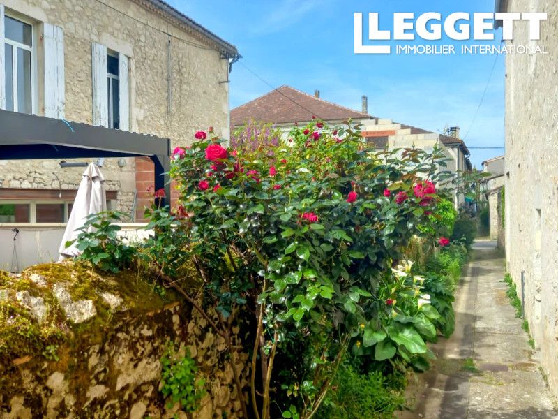 Property photo 2 of 10