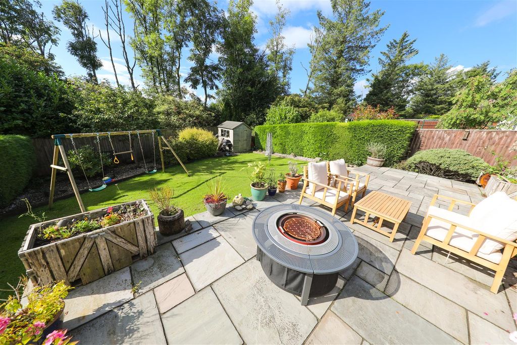 Property photo 3 of 31 c