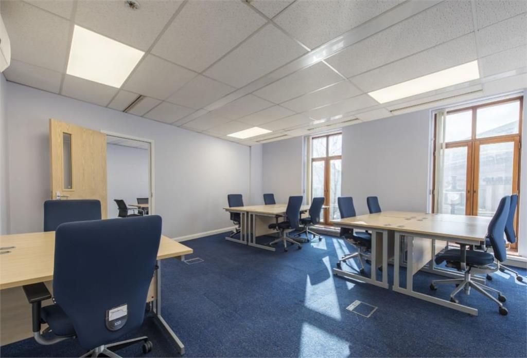 Property photo 2 of 12 Photo 1