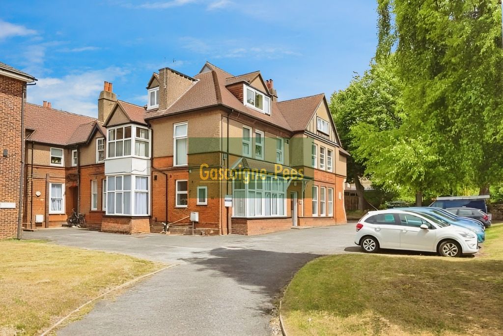 Property photo 1 of 7
