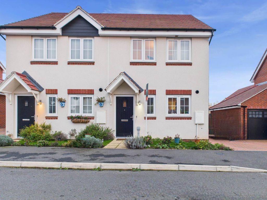 Property photo 2 of 16