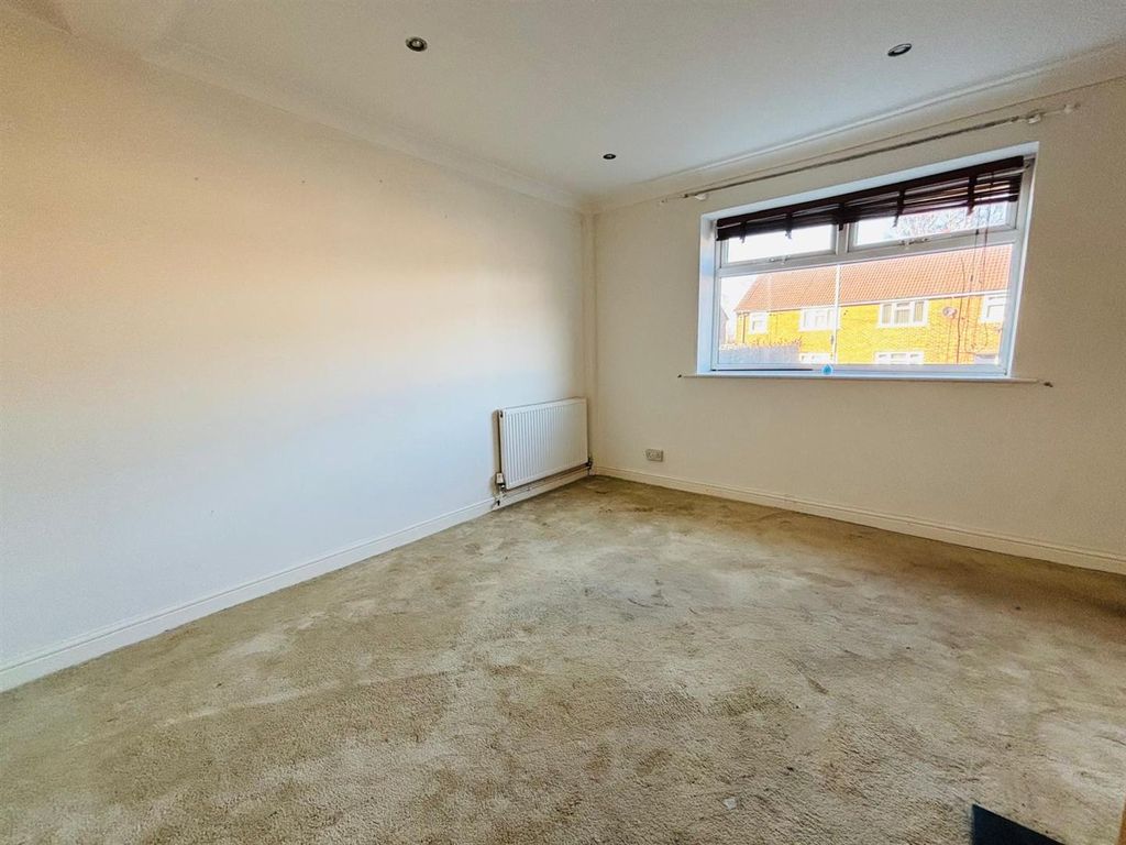 Property photo 2 of 12 Living Room: