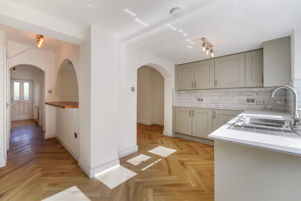 Property photo 3 of 14 The Hawthorns (8).Jpg