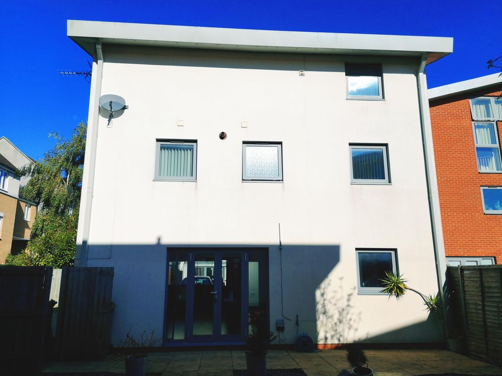 Property photo 1 of 14 Exterior