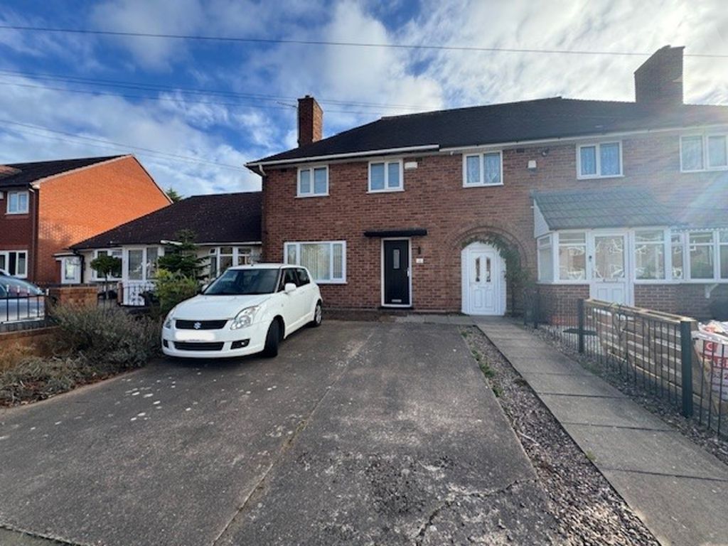 Property photo 1 of 14 5 Glascote Grove.Jpeg