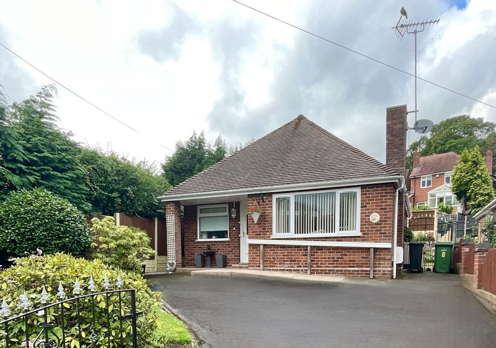 Property photo 1 of 12