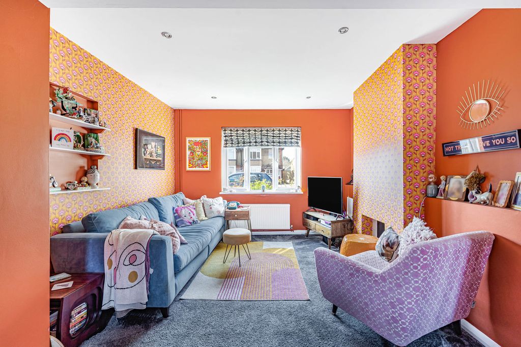 Property photo 2 of 16 11_76557