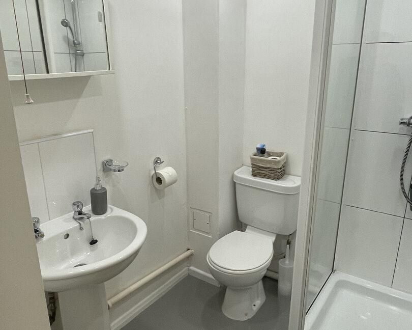 Property photo 3 of 20