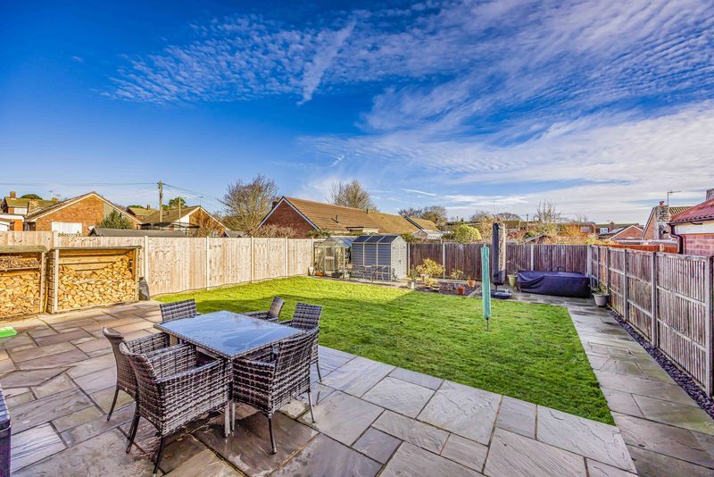 Property photo 2 of 19 Photo 16